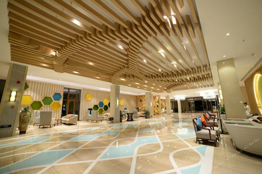 โรงแรมโรอีซี ฮอสปิทาลิตี้ ซานย่า ภายนอก รูปภาพ